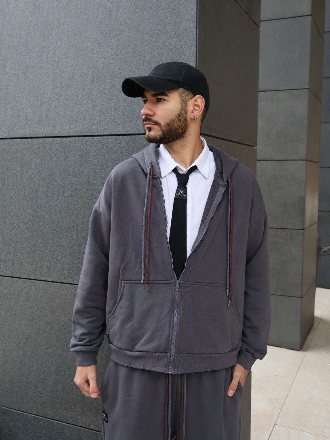 HANORAC CU GLUGĂ ȘI FERMOAR - Gri Antracit