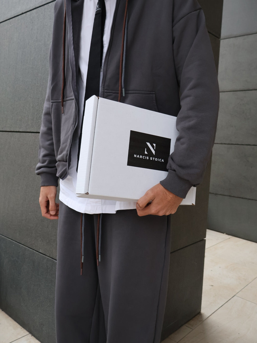 HANORAC CU GLUGĂ ȘI FERMOAR - Gri Antracit